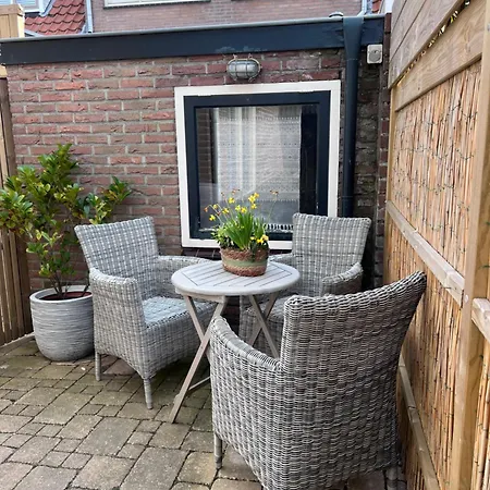 New! Heerlijk Gelegen Vakantiewoning Op Maar 150 Meter Het Strand! Noordwijk